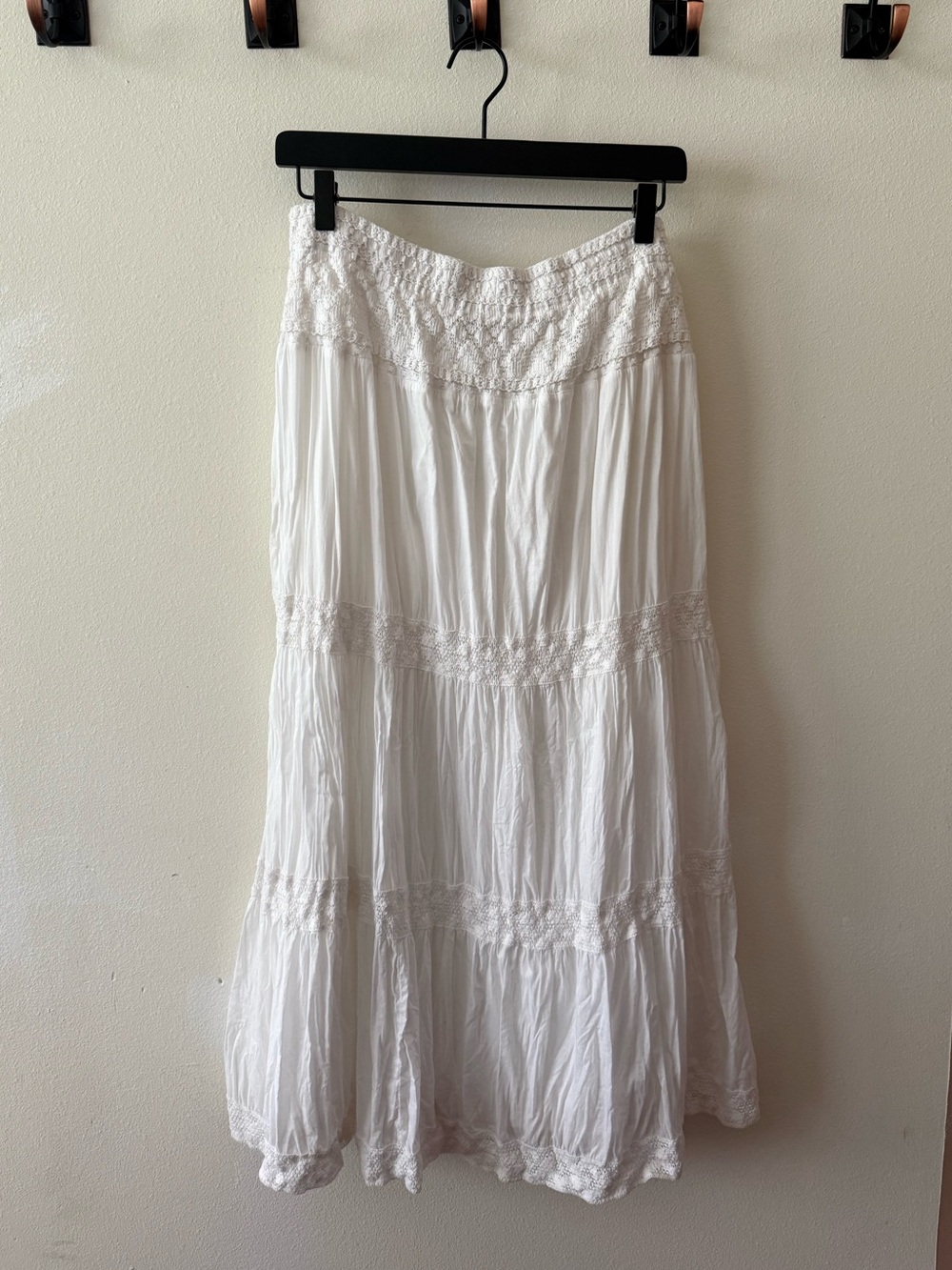 Studio West White Crochet-Trim Maxi Skirt size L - Picture 2 of 5